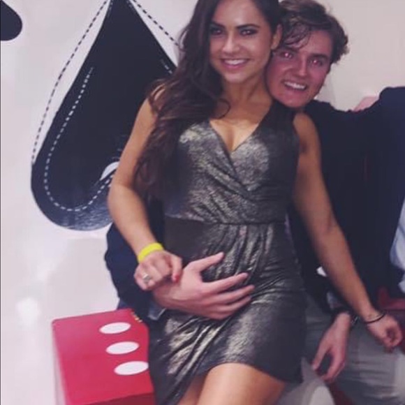 plunging neckline sparkle mini dress - Picture 2 of 3